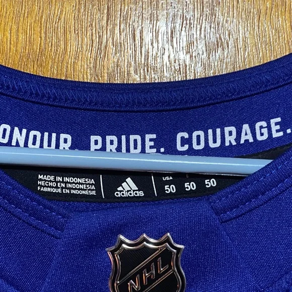 Auston Matthews Toronto Maple Leafs Jersey - Picture 5 of 5